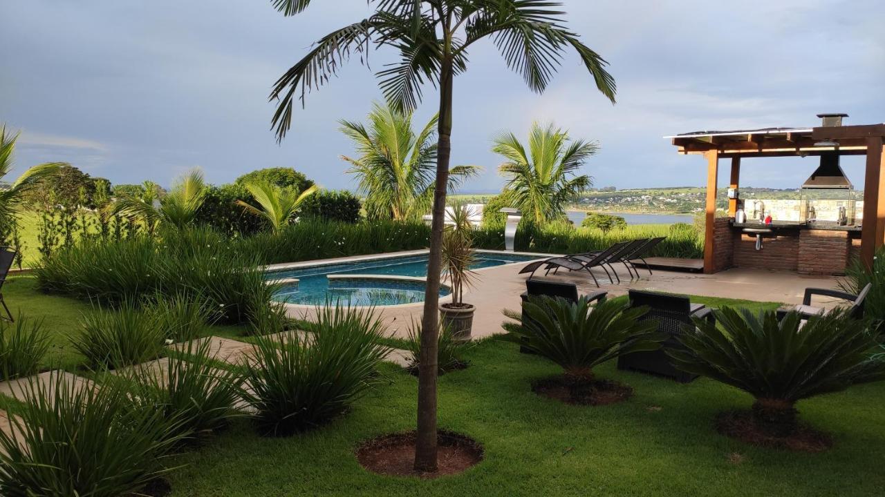 Itaí Minha Casa Na Represa Riviera Santa Cristina IIヴィラ エクステリア 写真